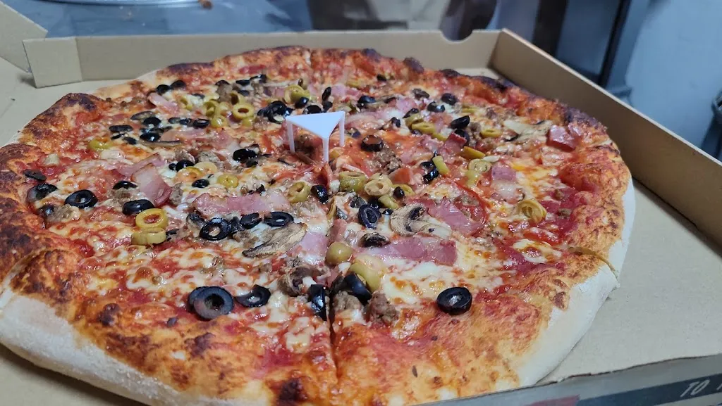 Menu_Pizzeria Napolitana_Torralba de Calatrava_image_7