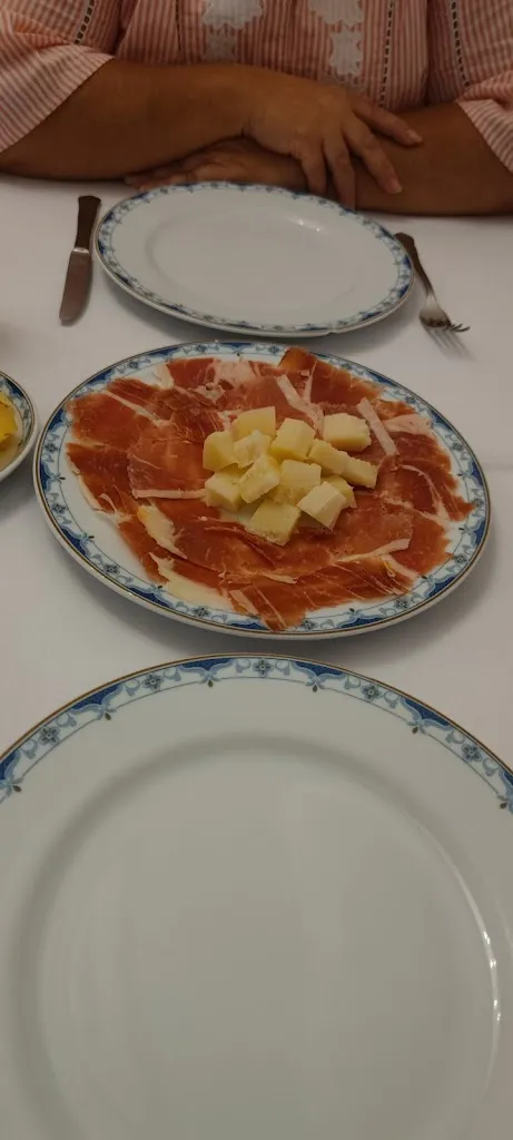 Menu_Hotel restaurante Julianes_Povedilla_immagine_6