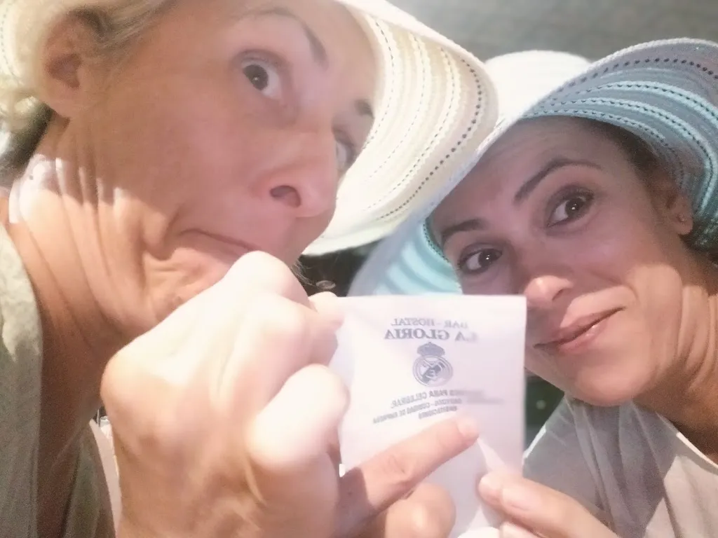 Gloria Fernandez Bravo_Bar La Gloria_Torre de Juan Abad_review