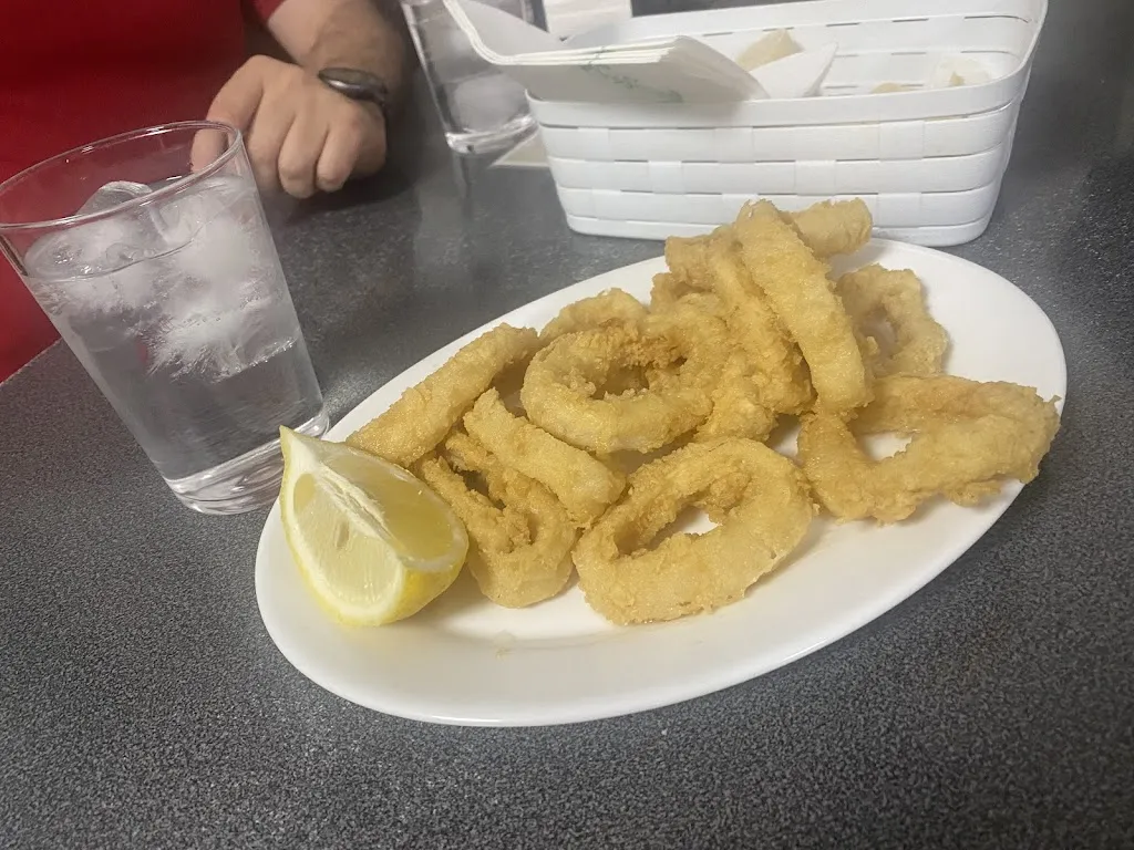 M.L Medina_Bar Restaurante PARRA_Valdemanco del Esteras_review