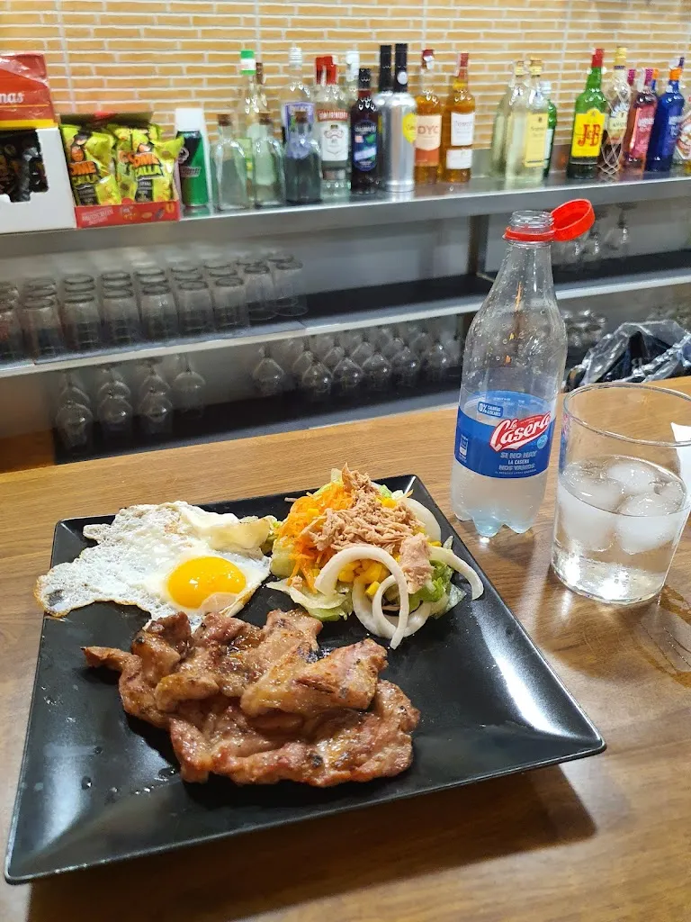 El Cuco 2 restaurant in Pétrola