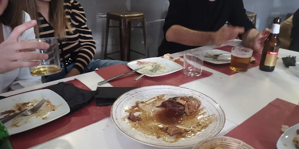 Menu_Restaurante Pizza Me_Socuéllamos_image_7