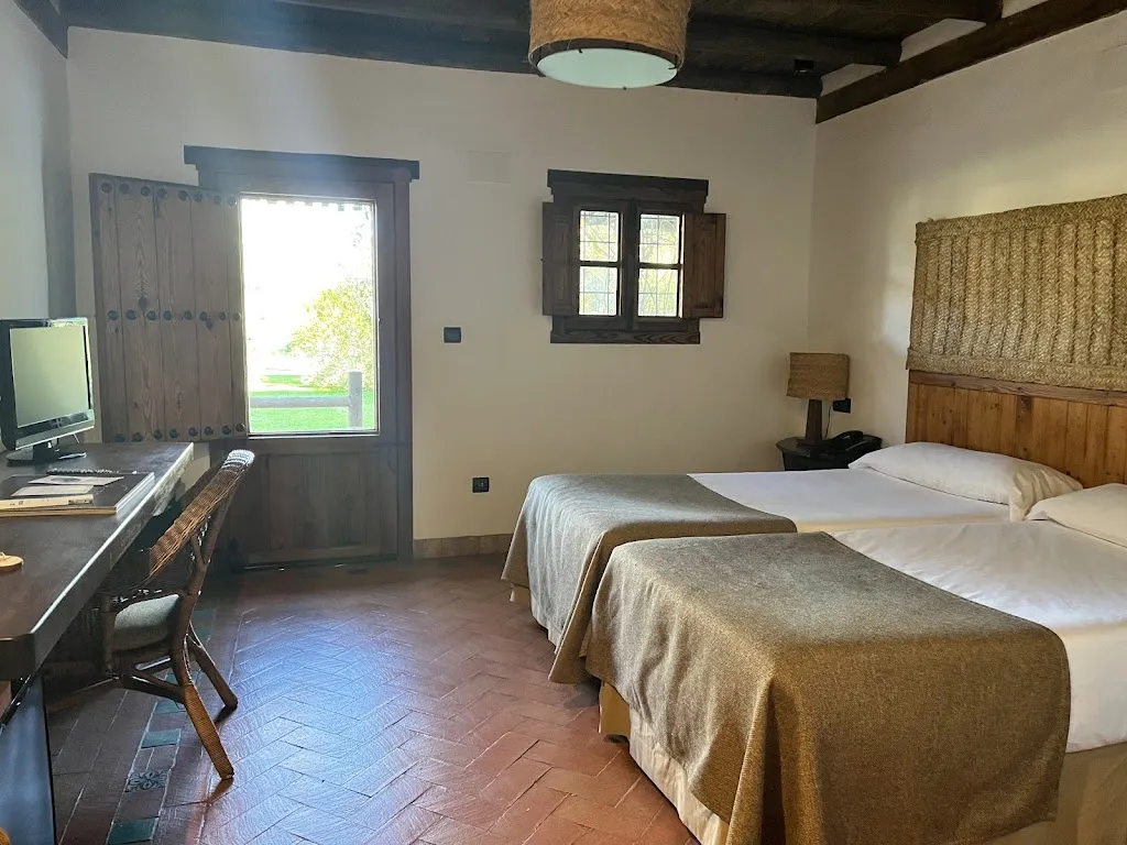 Ardea Purpurea Lodge_Villamanrique_slider_image_3