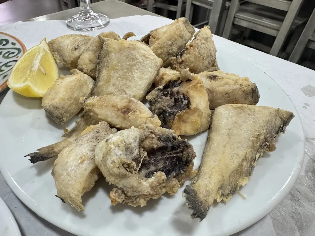 Cristina_Bar Restaurante Marinero_Torrenueva_review