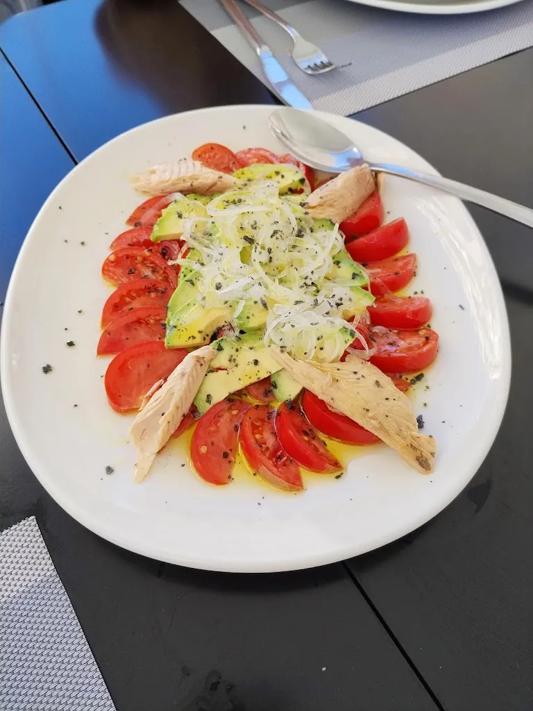 Cucas Restaurante_Torrenueva_slider_image_2