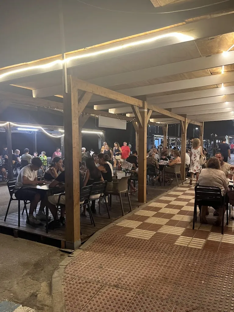 Baires ^El Bodegón ^ restaurant in Torrenueva