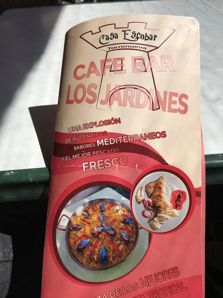 César B-K_Café Bar Los Jardines - Casa Escobar_Torrenueva_review