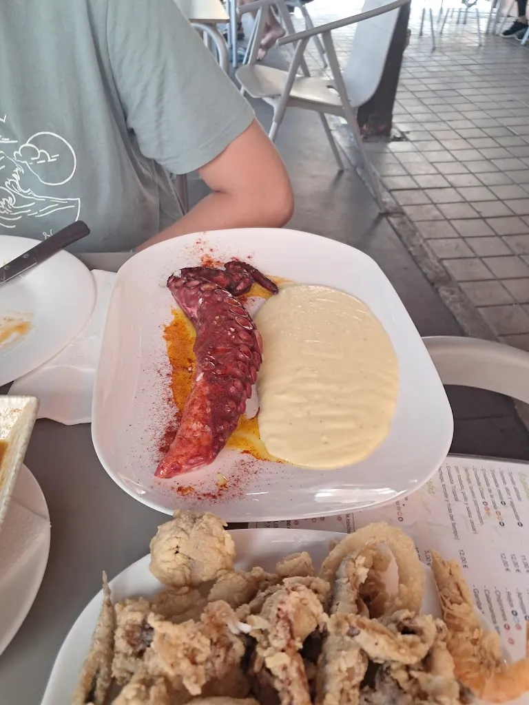 Javi_Café Bar Los Jardines - Casa Escobar_Torrenueva_review