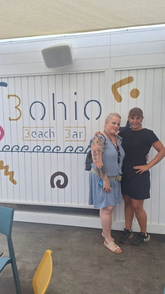 Cris Guijarro_Bohio Beach Bar_Torrenueva_review