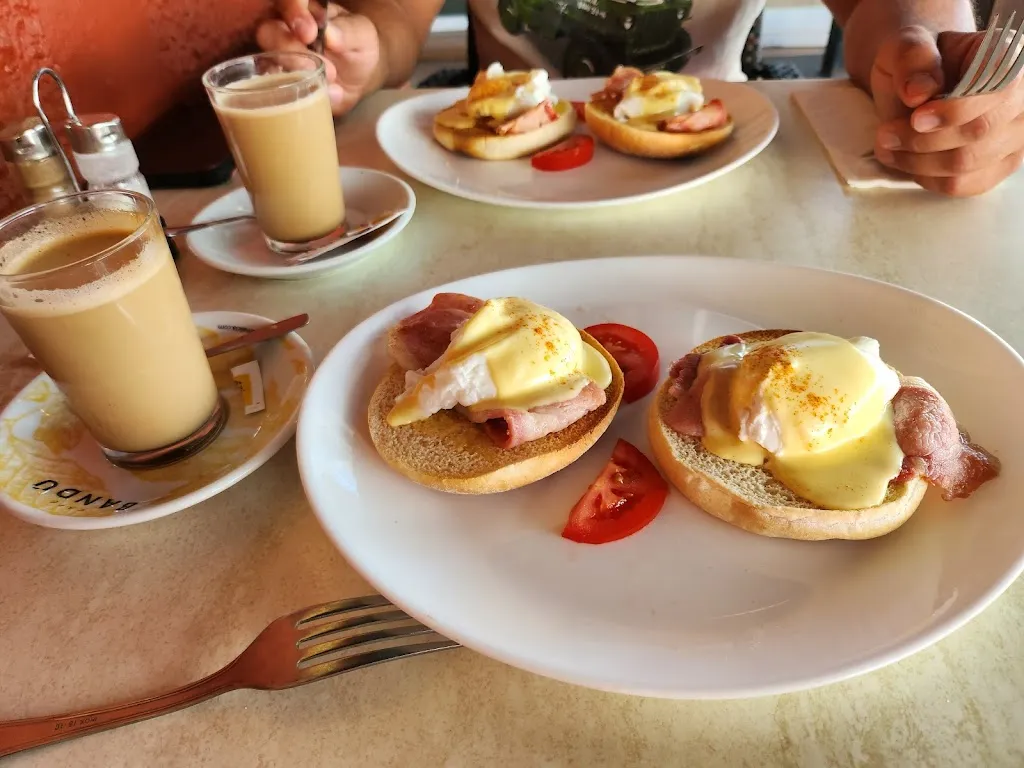 Menu_Raquets Bar And Grill_Torrenueva_image_4