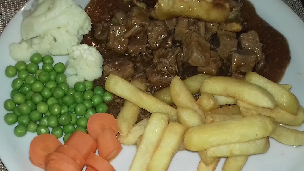 Menu_Raquets Bar And Grill_Torrenueva_image_8