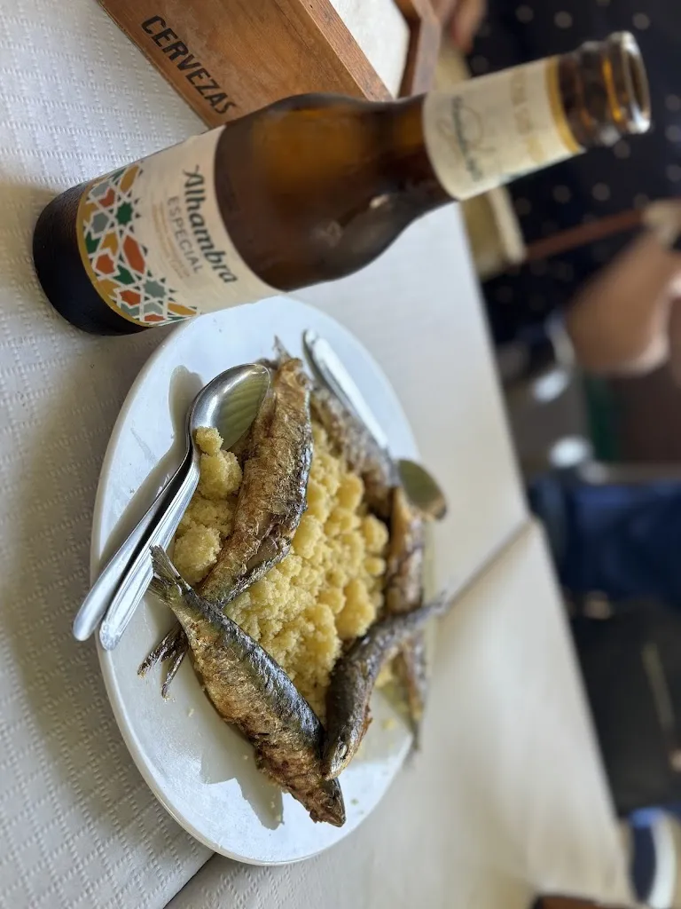 ana ca_BAR DILAR_Torrenueva_review