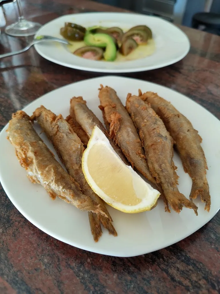 Los Delfines_Torrenueva_slider_image_2