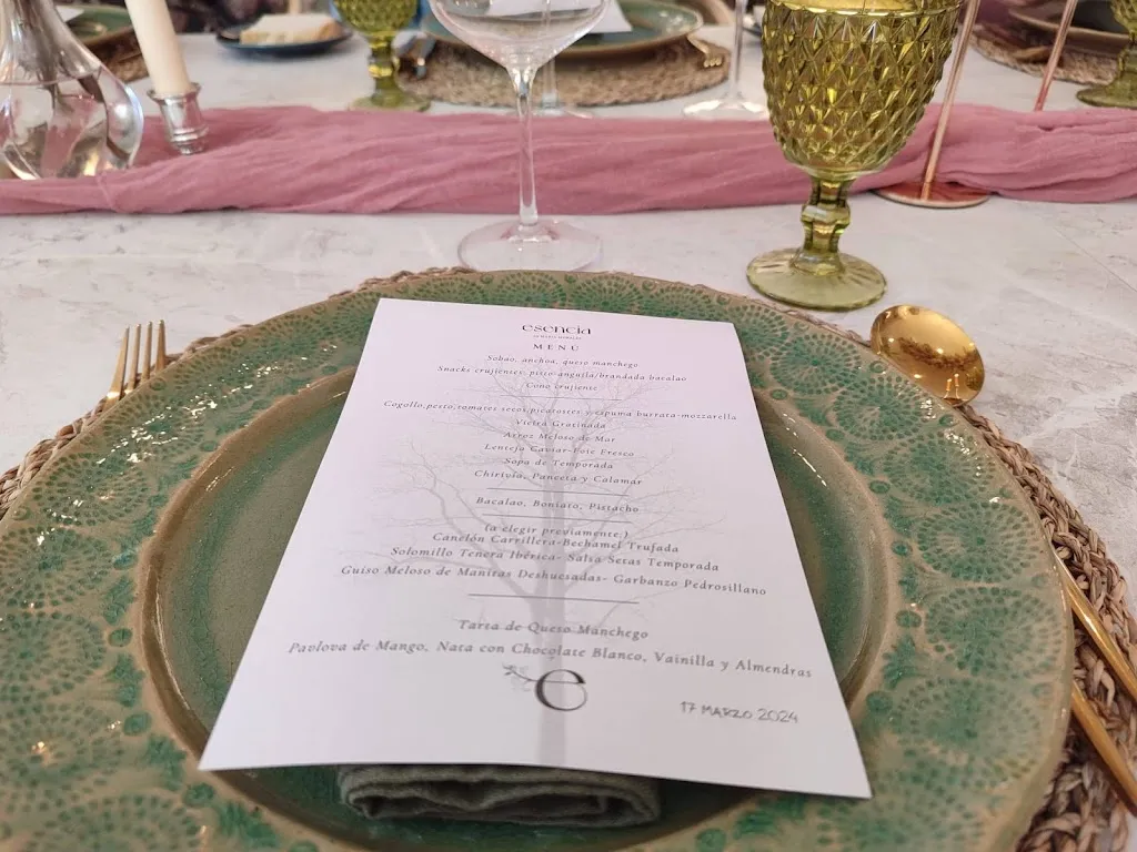 Menu_esencia by María Morales_Tomelloso_image_2
