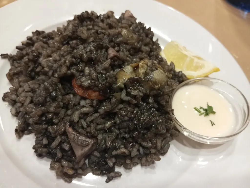 MCARMEN MECA_RESTAURANTE BAR ALHAMBRA_Tomelloso_review