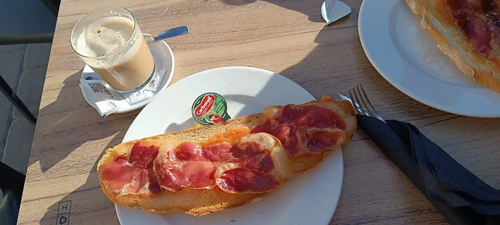 Beatriz_Tapería La Plaza_Pozo Cañada_review