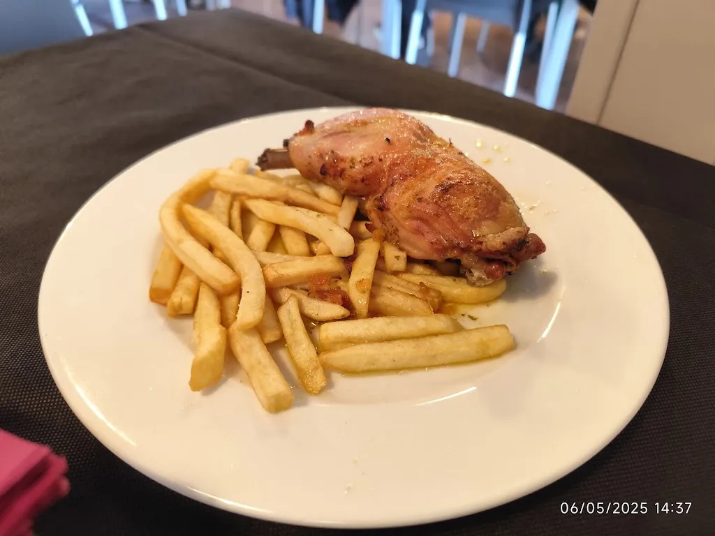 Tapería La Plaza_Pozo Cañada_slider_image_3