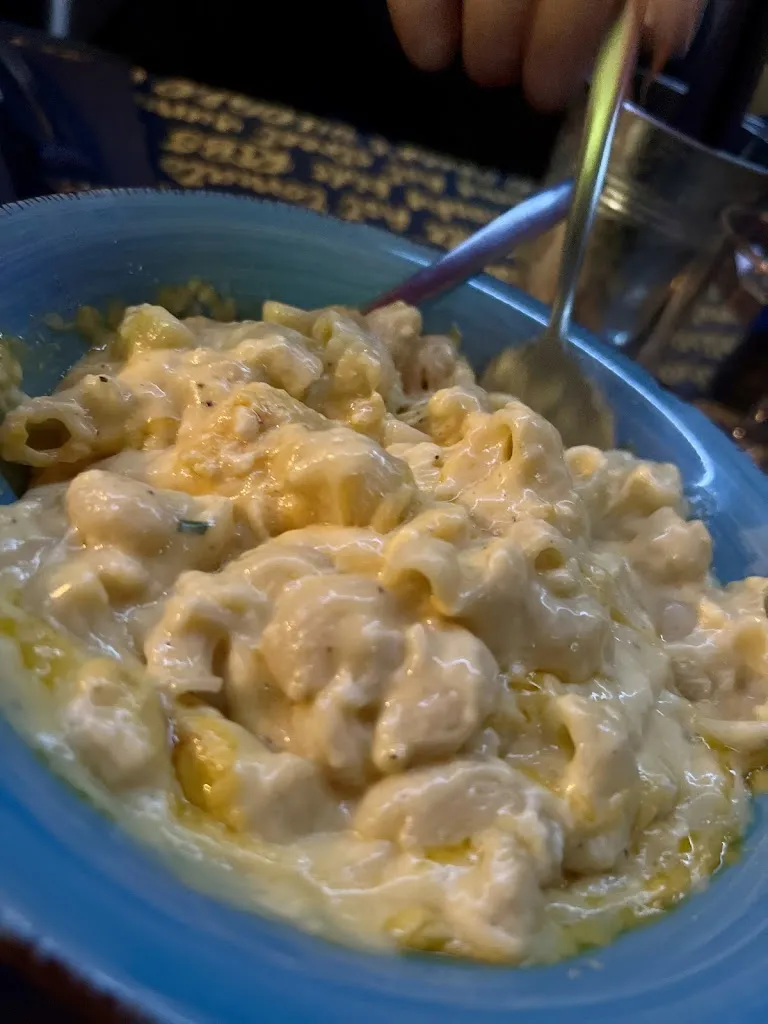 Paco Fernandez Oliva_Chesy's Burger_Tomelloso_review