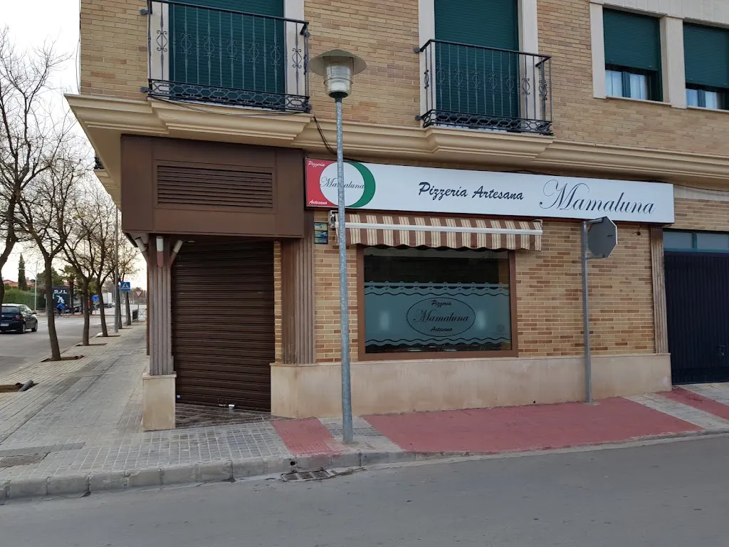 Mamaluna restaurant in Tomelloso