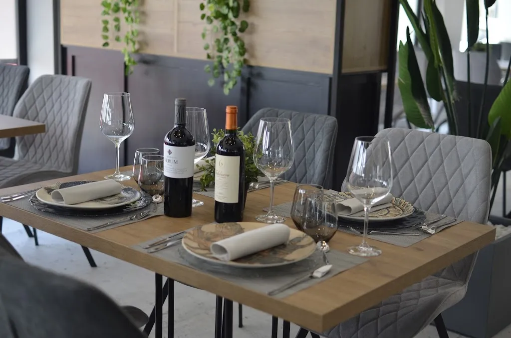 La Cava Cervecería & Vinoteca_Tomelloso_slider_image_1