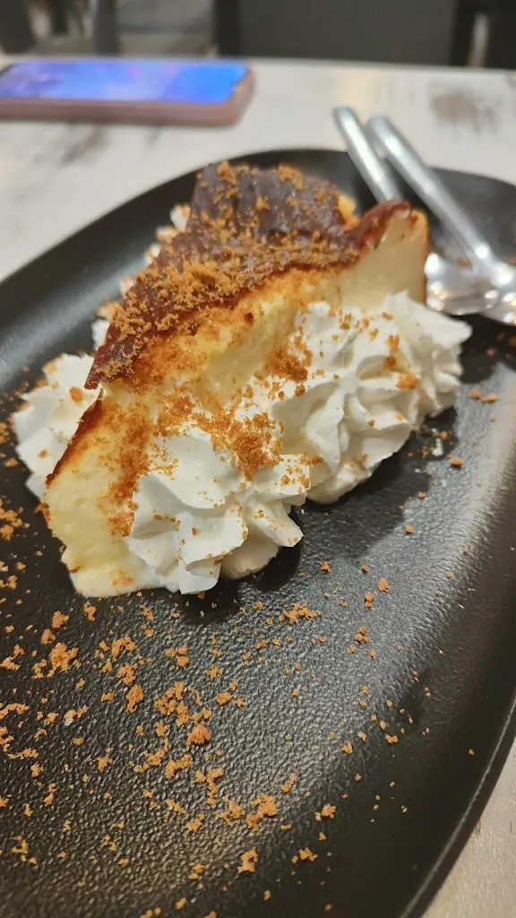 Pilar Sánchez Horcajada_MAISON GREEN_Tomelloso_review