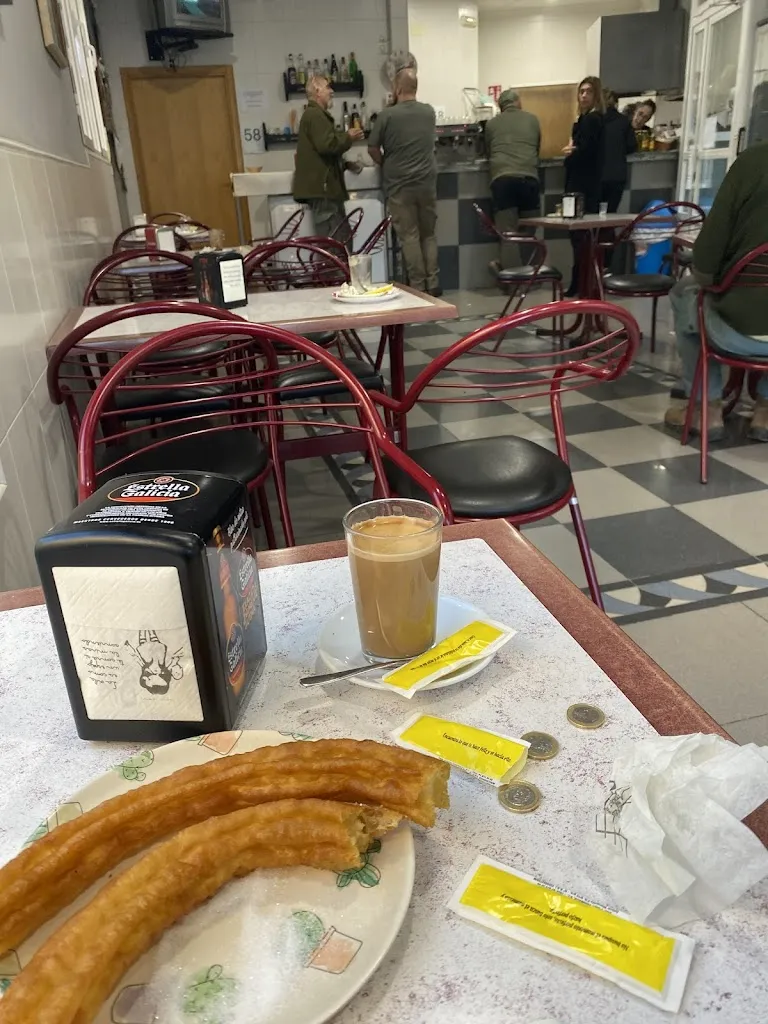 dav ashman_Churrería Muñoz_Villarta de San Juan_review