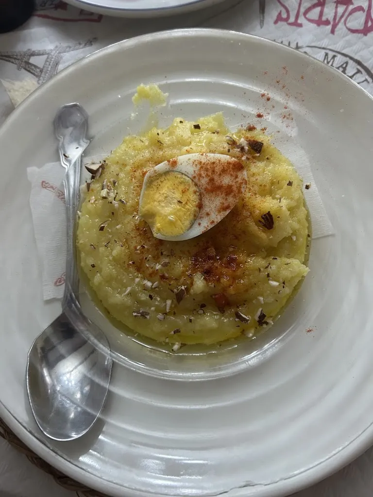 Isa Leon_Hostal Restaurante Casa Miguel_Villanueva de la Fuente_review