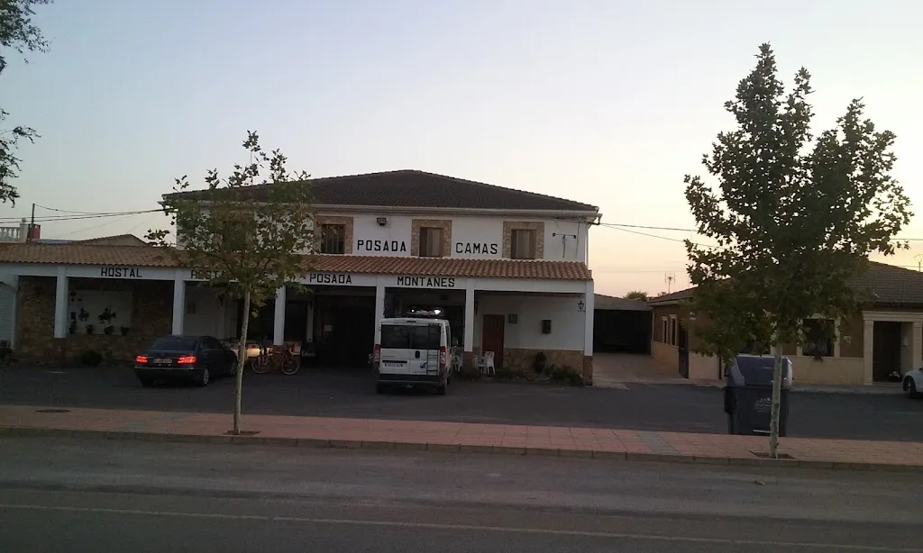 Posada el Montañés restaurant in Villanueva de la Fuente
