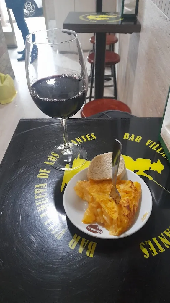 federico g._Bar Villanueva de los Infantes_Villanueva de la Fuente_review