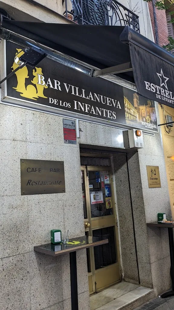 Bar Villanueva de los Infantes restaurant in Villanueva de la Fuente