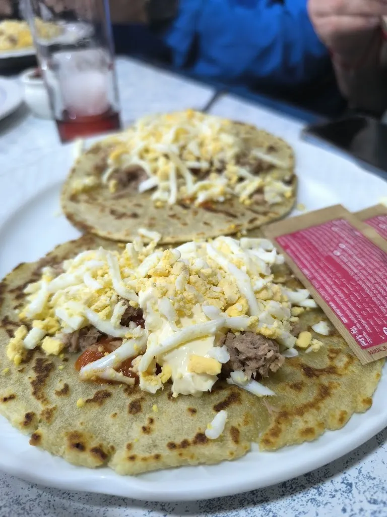 Marinuski_Hostal Restaurante S.M. El rey de la Coca_Villanueva de la Fuente_review