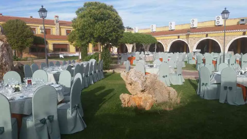 Hostal Restaurante S.M. El rey de la Coca_Villanueva de la Fuente_slider_image_1