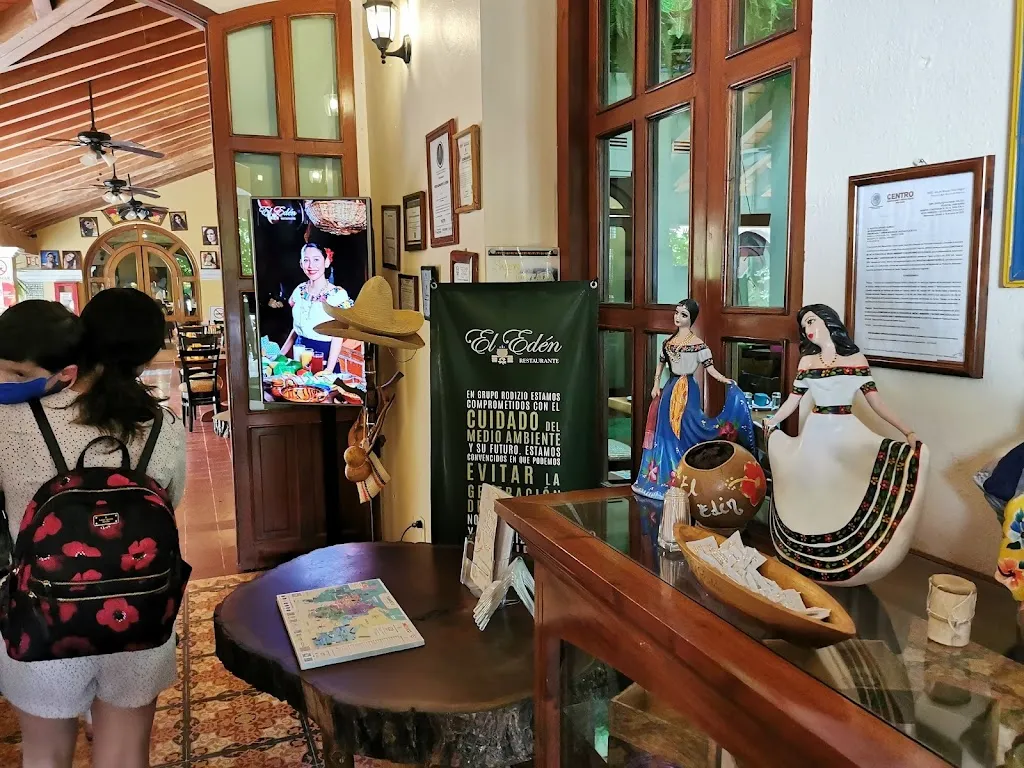 Elías Ortíz_Restaurante El Edén_Villahermosa_review