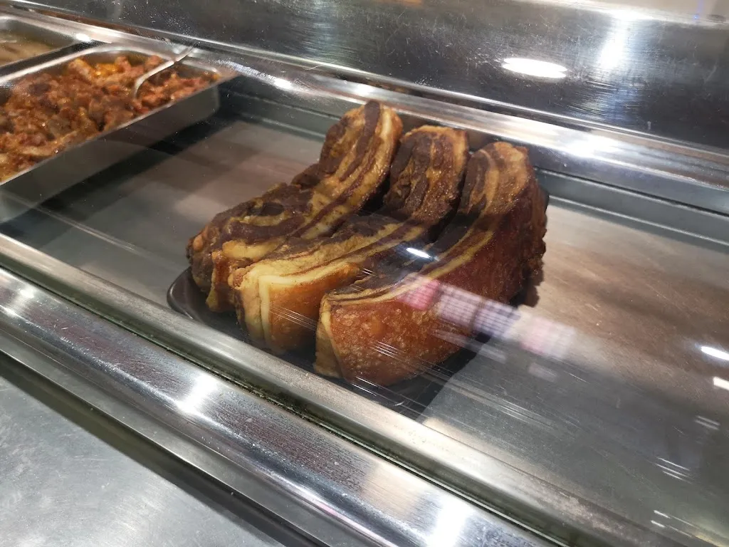 Xavier Zubiri_Café Bar Avenida Los Tejeros_Pozo Cañada_review