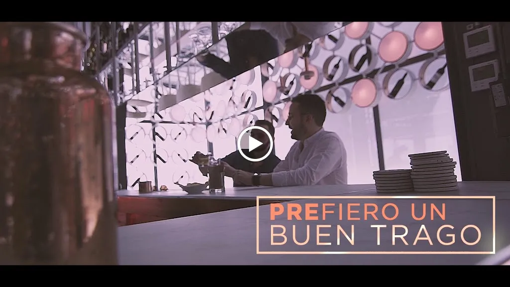 Ginger Rabbit. Distillery + Kitchen_Villahermosa_slider_image_2