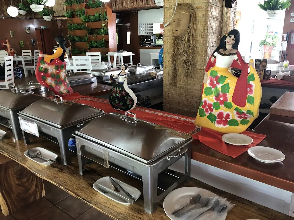 Rafael Sloboda_Restaurante Los Tulipanes Suc. CICOM_Villahermosa_review