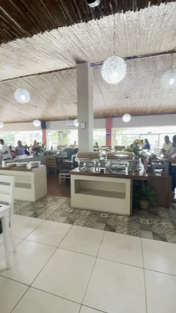 David Alejandro Guerrero Arroyo_Restaurante Los Tulipanes Suc. CICOM_Villahermosa_review