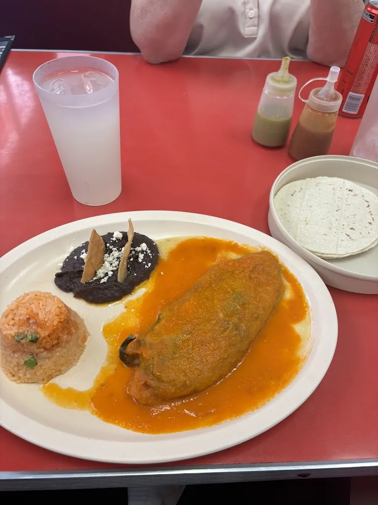 Michelle R_Los Gordos Restorán_Villahermosa_review