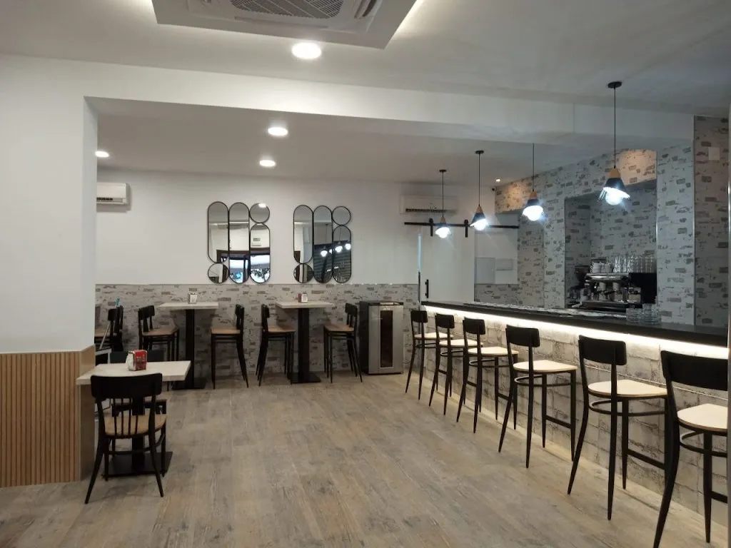 Mesón Los Monteros_Adamuz_slider_image_3