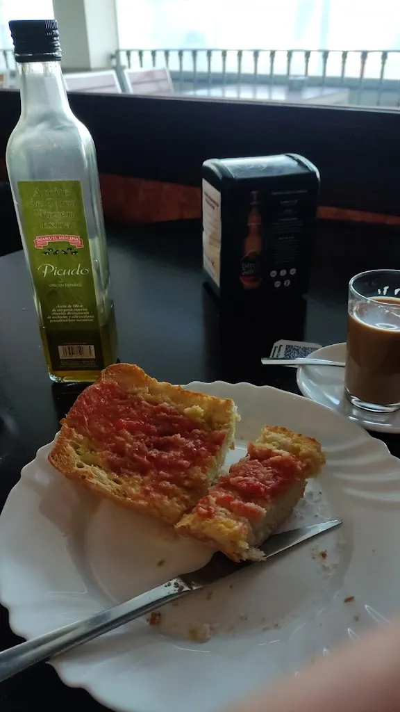 Menu_Bar Luna Nueva_Almedinilla_image_3