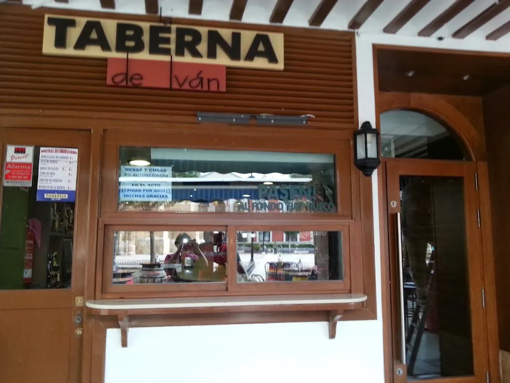La Taberna de Iván (Taberna)_Valdepeñas_slider_image_1