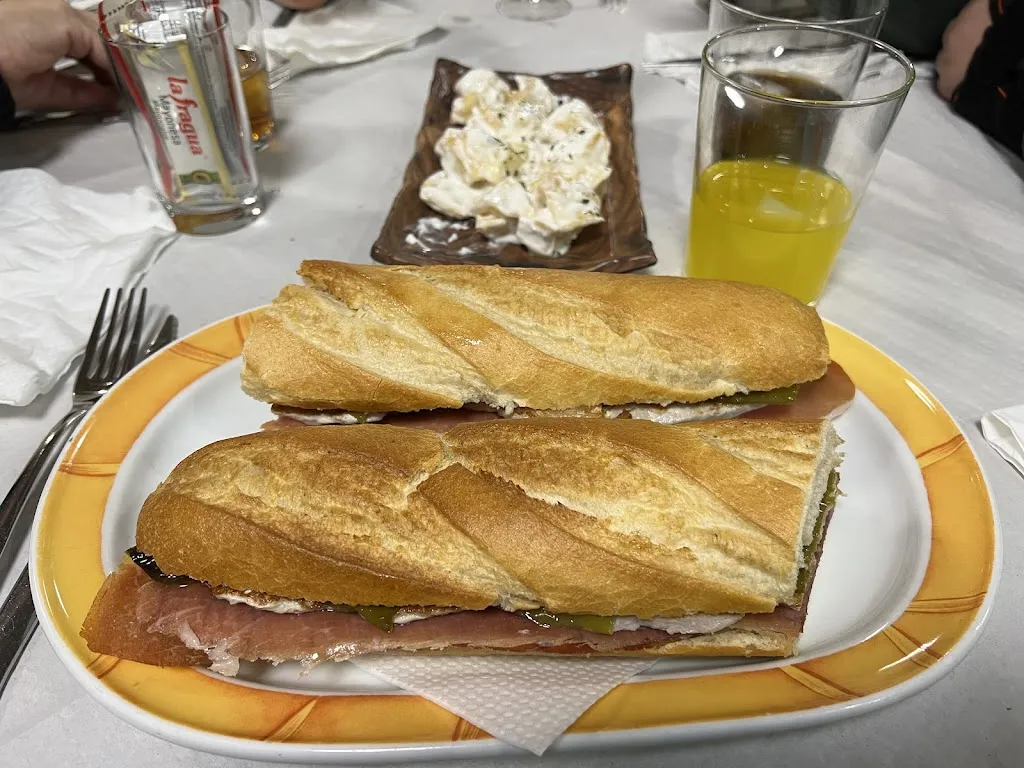 Restaurante Casa Cañitas_Valdepeñas_slider_image_3