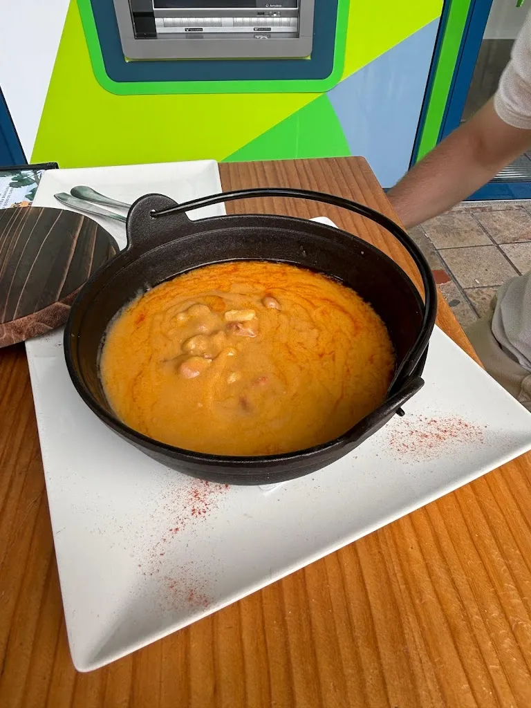 Arturo C_Esencia Gastro Tapas l Restaurante Valdepeñas_Valdepeñas_review