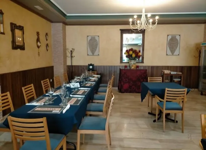 Avdarestaurantetinajas restaurant in Valdepeñas