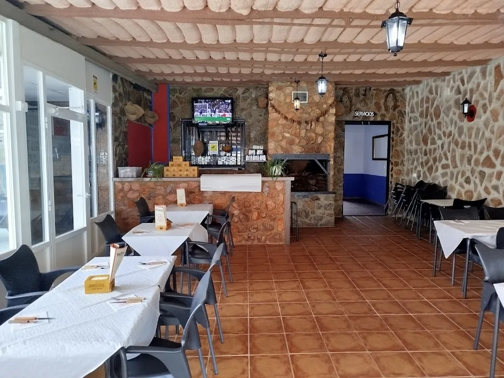 Restaurante El Cortijo Blanco_Valdepeñas_slider_image_3