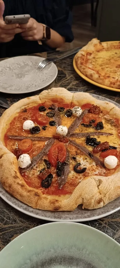 Araceli Laguna Orellana_Pizzería The Rooftop_Valdepeñas_review