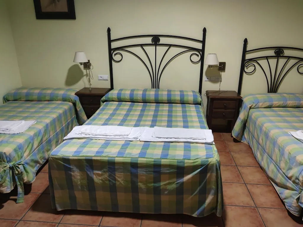 Hostal las Tres Jotas_Alcaracejos_slider_image_2