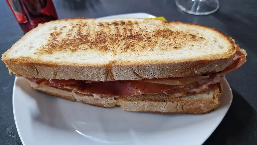 Mesón El Esquinazo_Villarrubia de los Ojos_slider_image_2