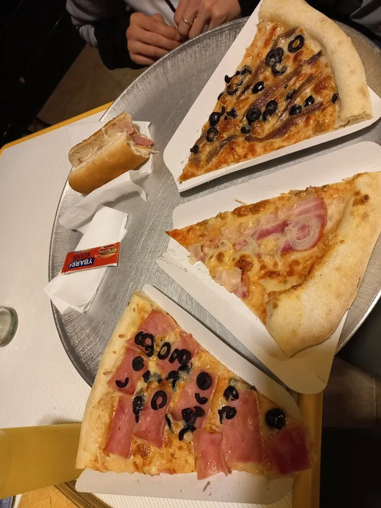 Maria Guijarro Atanasio_Restaurante Moto Pizza_Villarrubia de los Ojos_recensione