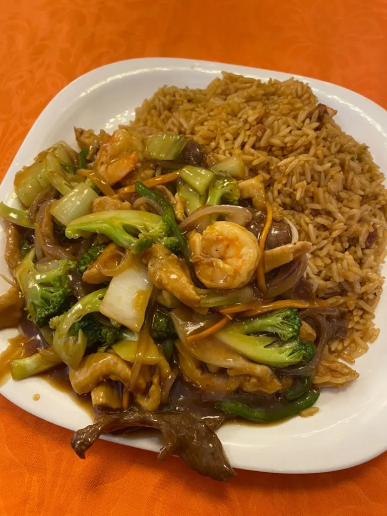 Chifa Tesoro_Carcelén_slider_image_3